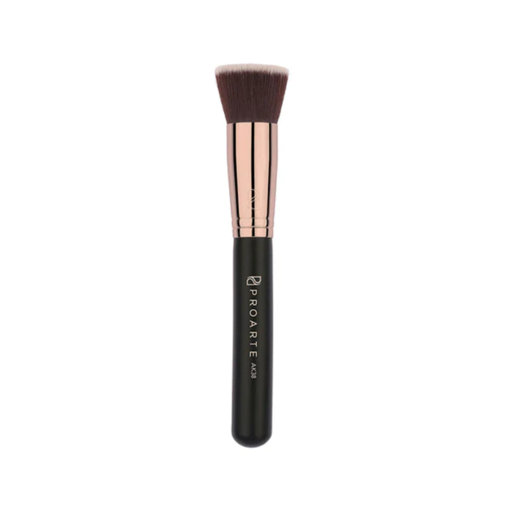 Pro Arte Flat Kabuki Brush AK-38