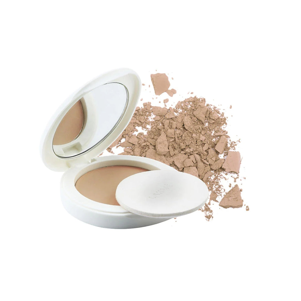 Lakme Perfect Radiance Compact SPF 23 - Beige Honey 05 (8gm)